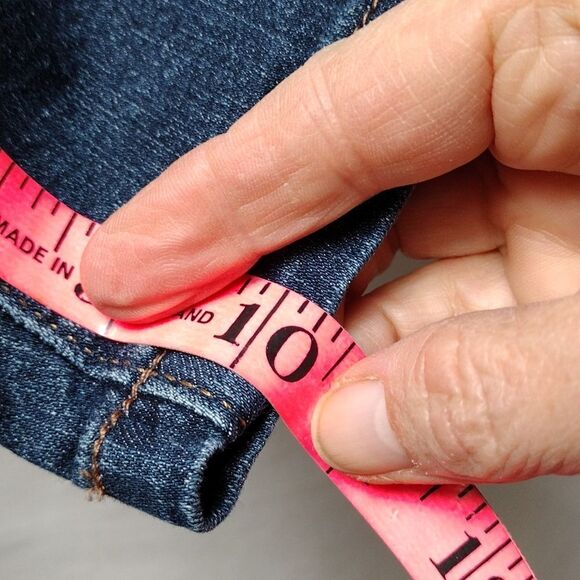 Lee Riders shorts  - Picture 2 of 6